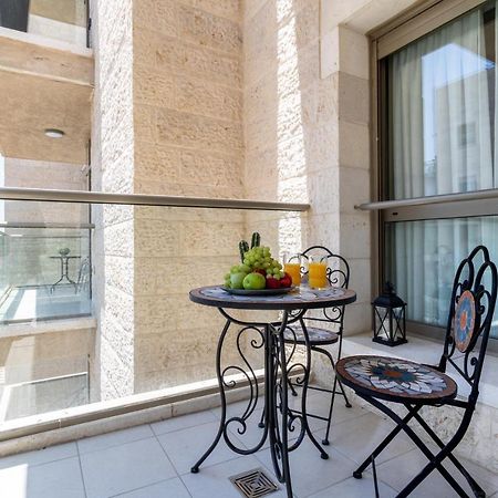 Luxury One-Bedroom Apartment/Parking In City Center Jerusalem Ngoại thất bức ảnh