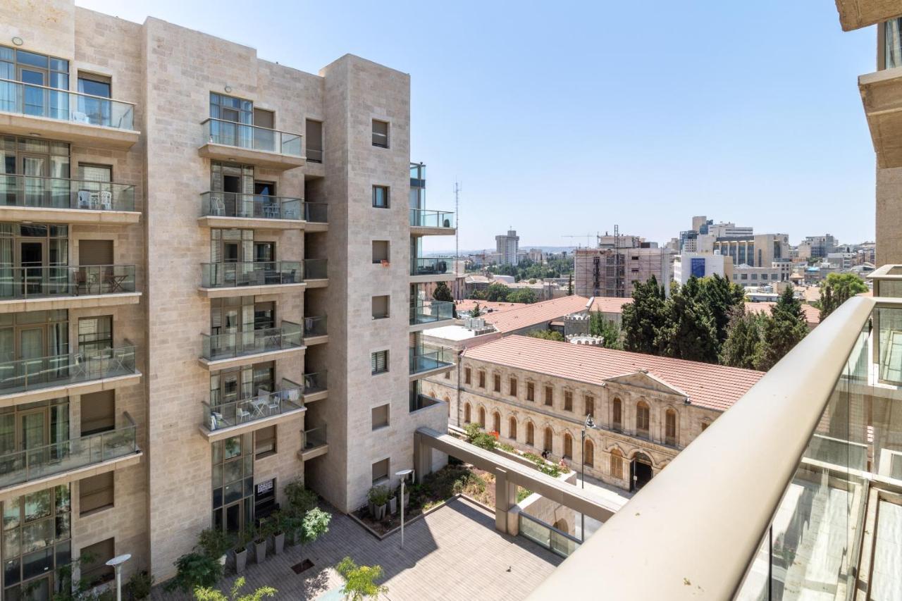 Luxury One-Bedroom Apartment/Parking In City Center Jerusalem Ngoại thất bức ảnh